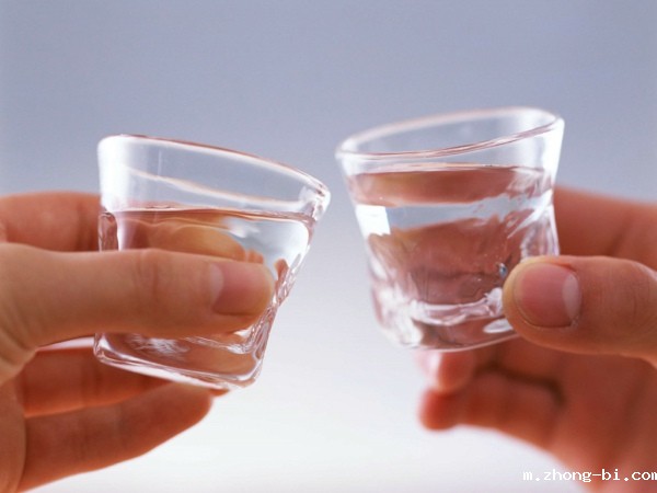 风途白酒检测仪检验白酒中甲醇含量